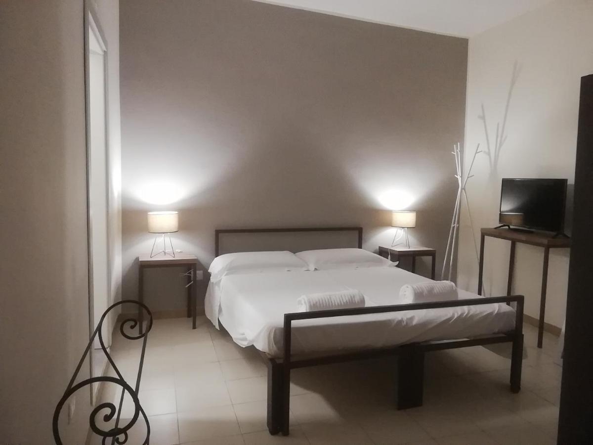 Ostello Dei Sassi - Rooms And Beds Matera Exterior photo