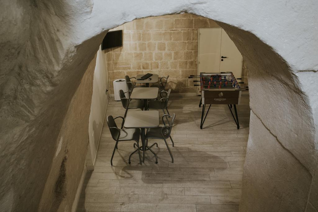 Ostello Dei Sassi - Rooms And Beds Matera Exterior photo